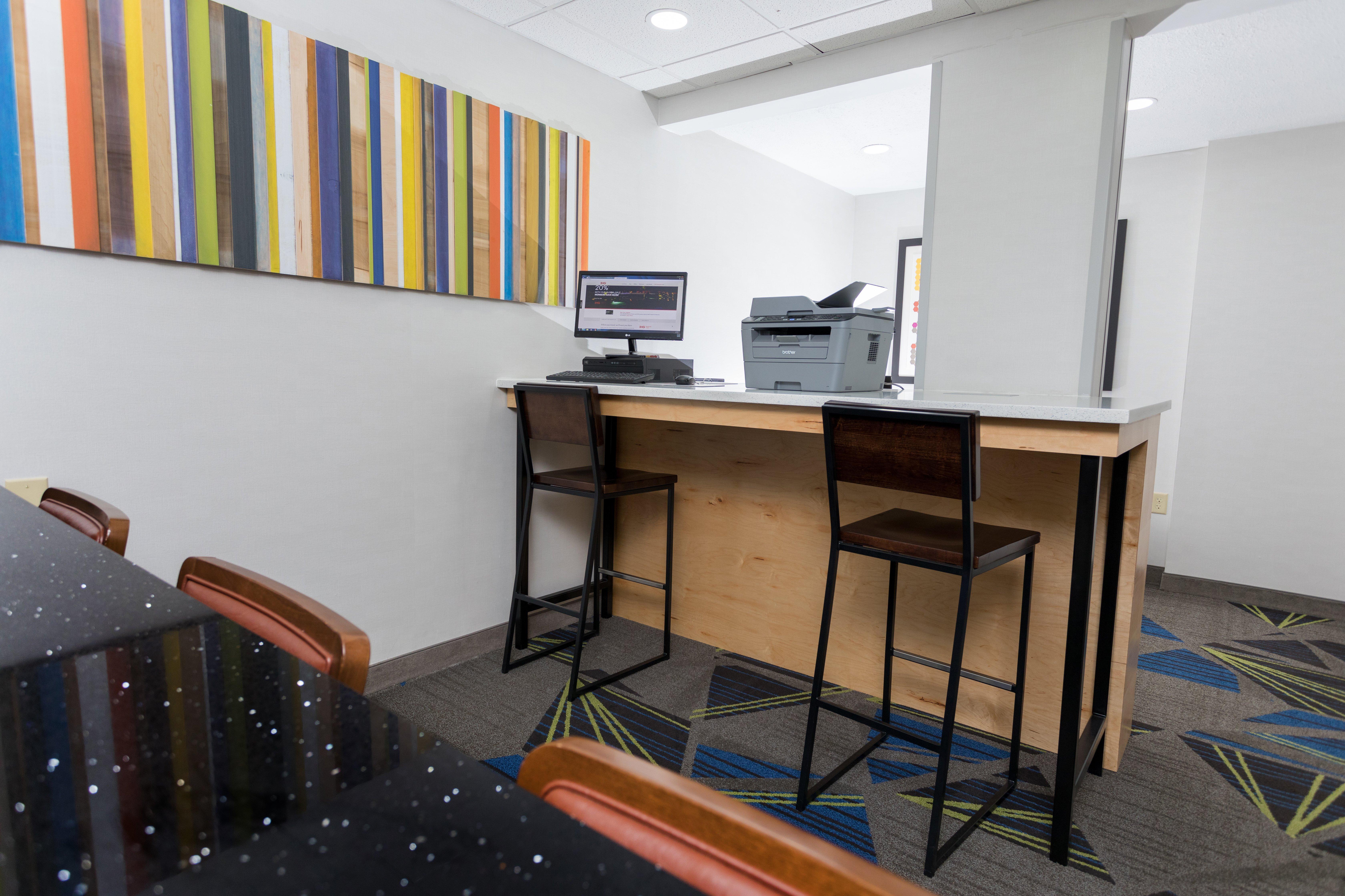 Holiday Inn Express Hotel & Suites Athens By Ihg Zewnętrze zdjęcie