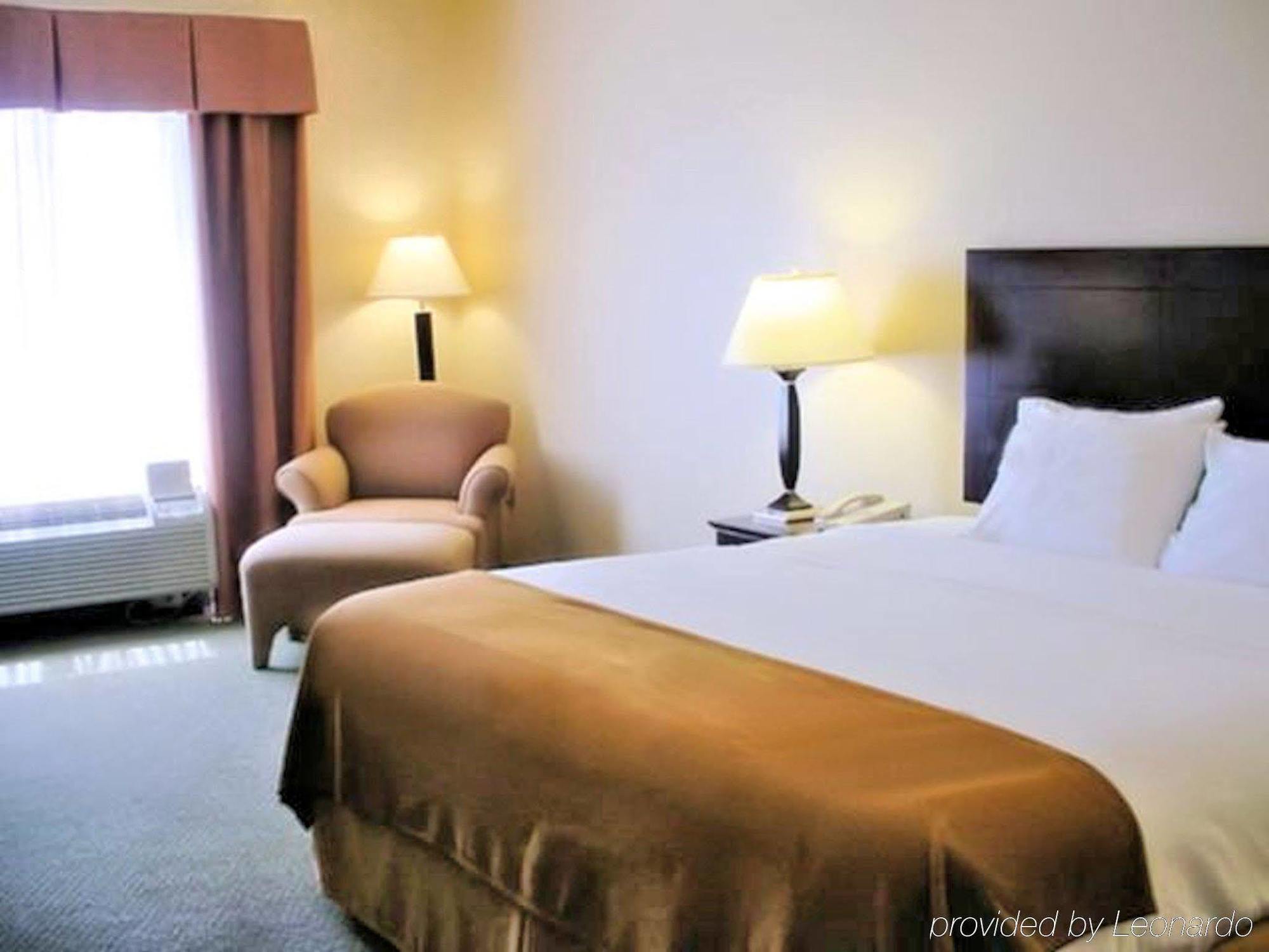 Holiday Inn Express Hotel & Suites Athens By Ihg Zewnętrze zdjęcie